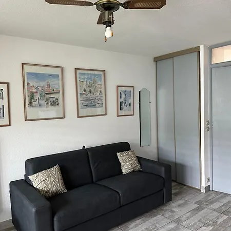 Apartment Spacieux Sur Le Port De Hyeres