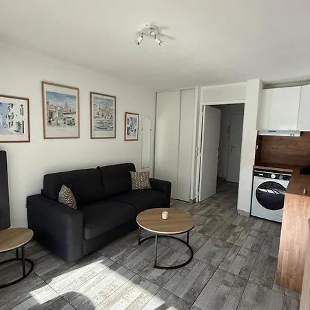 Spacieux Sur Le Port De Apartment *